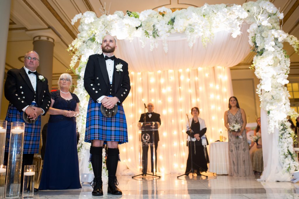 Montreal photographer: Christina Esteban photography at wedding ceremony le windsor