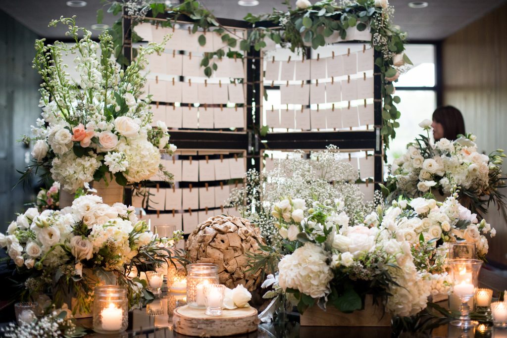 Guest table with flowers for a montreal wedding